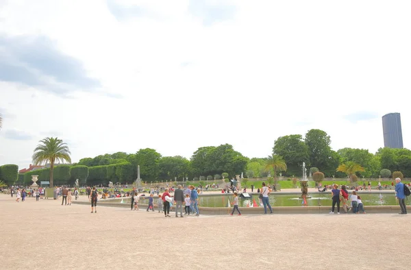 Paris France Mai 2019 Des Personnes Non Identifiées Visitent Jardin — Photo