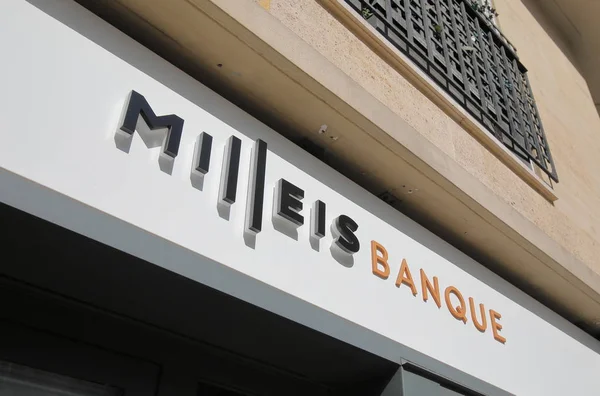 Paris Fransa Mayıs 2019 Milleis Bank Ngiltere Ngiliz Banka Işareti — Stok fotoğraf