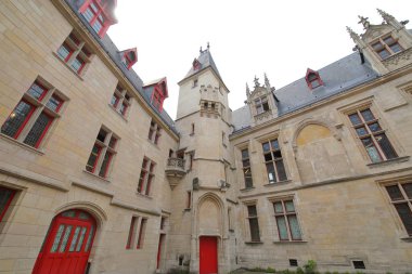 Hotel de Sens tarihi mimarisi Paris Fransa