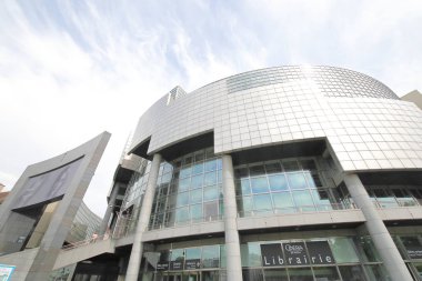 Paris Fransa - 23 Mayıs 2019: Opera Bastille tiyatrosu Paris Fransa