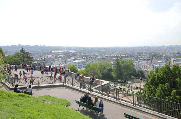 París Francia Mayo 2019 Personas Identificadas Visitan Parque Willette Square — Foto de Stock