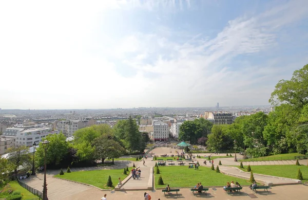 París Francia Mayo 2019 Personas Identificadas Visitan Parque Willette Square —  Fotos de Stock