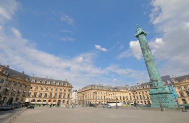 Yer Vendome kare şehir manzarası Paris Fransa