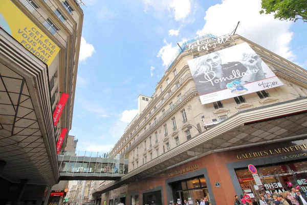 Paris France May 2019 Unidentified People Visit Galeries Lafayette Department — Stock Photo, Image
