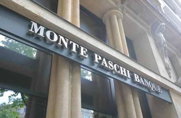 París Francia Mayo 2019 Monte Paschi Siena Bank France — Foto de Stock