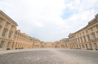 Versailles sarayı tarihi bina Paris Fransa
