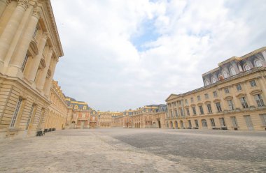 Versailles sarayı tarihi bina Paris Fransa