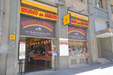 Madrid İspanya - 27 Mayıs 2019: Gran Via Madrid İspanya Ham müzesi