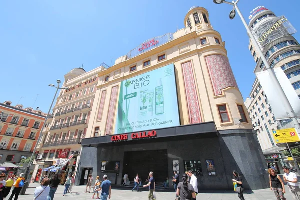 Madrid Spain May 2019 Unidentified People Visit Cines Callao Movie — Stock Photo, Image
