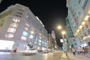Gran Via alışveriş sokak Madrid İspanya