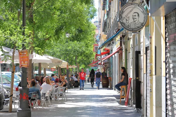 Madrid España Mayo 2019 Gente Identificada Cenan Lavapies Restaurante Calle — Foto de Stock