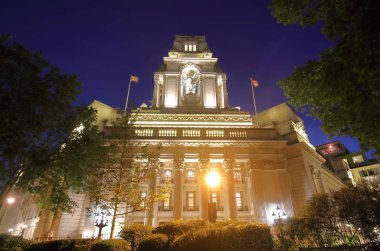 Londra İngiltere - 1 Haziran 2019: Four Seasons prestijli Hotel in London England
