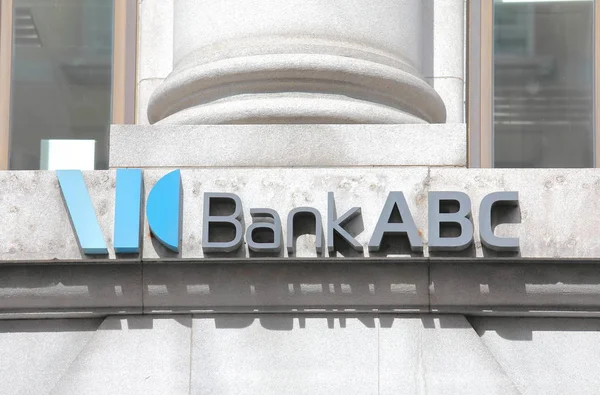 London England Junho 2019 Banco Abc Logotipo Empresa Banca Árabe — Fotografia de Stock