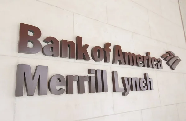 London England June 2019 Bank America Merrill Lynch Sign — Stock Photo, Image