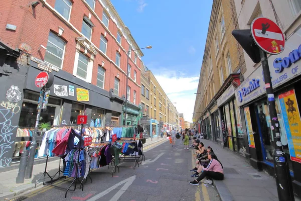 Londen Engeland Juni 2019 Ongeïdentificeerde Mensen Bezoeken Brick Lane Sunday — Stockfoto