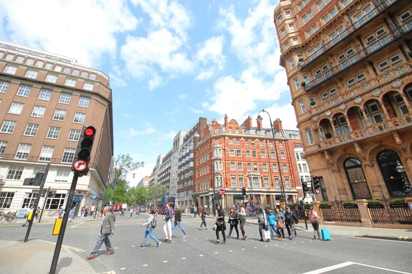 London England June 2019 Unidentified People Visit Russell Square London — Stock Photo, Image