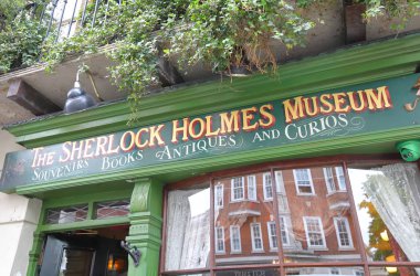 Londra İngiltere - 3 Haziran 2019: Sherlock Holmes Müzesi Londra İngiltere.