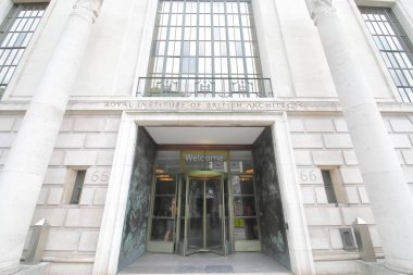 Londra İngiltere - 3 Haziran 2019: Royal Institute of Britsh Architects Londra İngiltere