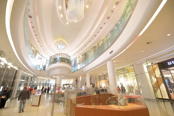 Londres Inglaterra Junio 2019 Personas Identificadas Visitan Centro Comercial Westfield —  Fotos de Stock