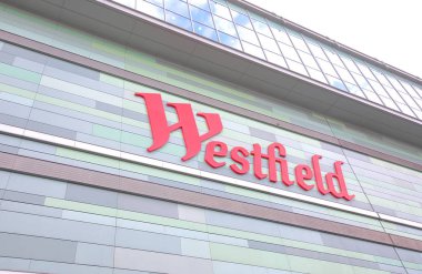 Londra İngiltere - 4 Haziran 2019: Westfield alışveriş merkezi Londra İngiltere