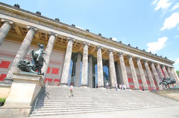 Berlín Alemania Junio 2019 Personas Identificadas Visitan Museo Altes Berlín —  Fotos de Stock
