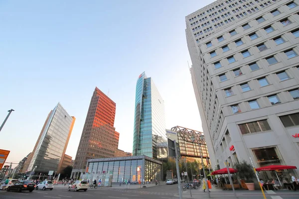 Berlin Germany June 2019 Unidentified People Visit Potsdamer Platz Berlin — Stock Photo, Image