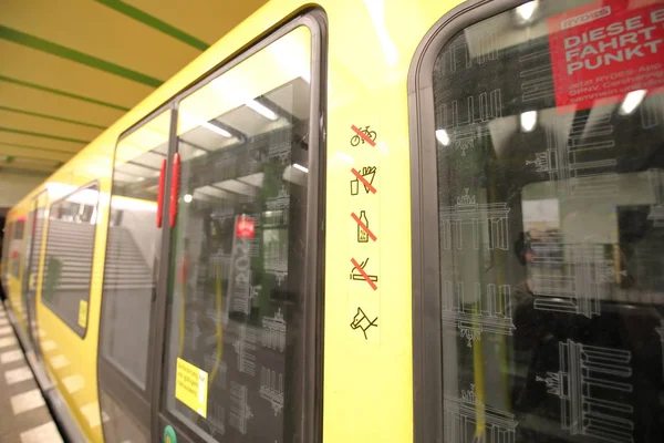 베를린 2019년 금지행위 표지판 Bvg 지하철 베를린 — 스톡 사진