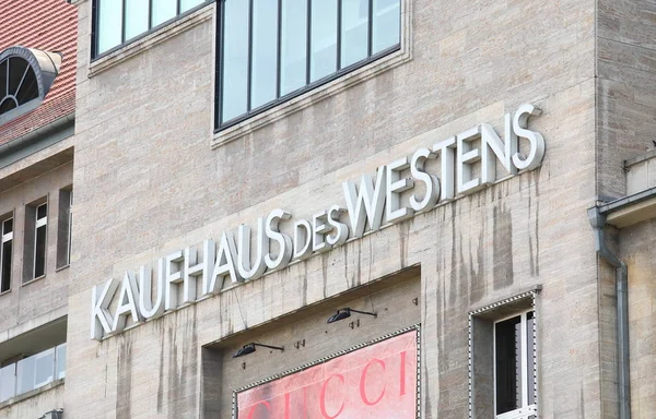 Berlin Tyskland Juni 2019 Kaufhaus Des Westens Stormagasin Berlin Tyskland - Stock-foto