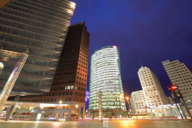 Potsdamer Platz plaza şehir şehir manzarası Berlin Almanya