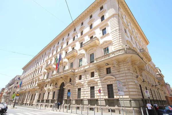 Roma Italia Junio 2019 Personas Identificadas Visitan Biblioteca Central Del —  Fotos de Stock