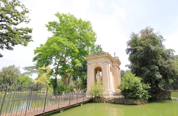 Świątynia Asclepius Borghese Ogród Park Rzym Włochy — Zdjęcie stockowe