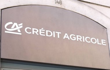 Roma İtalya - 16 Haziran 2019: Credit Agricole bank Spain
