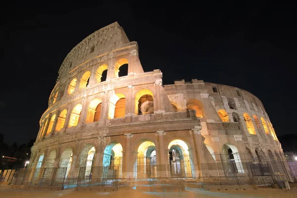 Koloseum Historyczny Budynek Noc Rzym Włochy — Zdjęcie stockowe