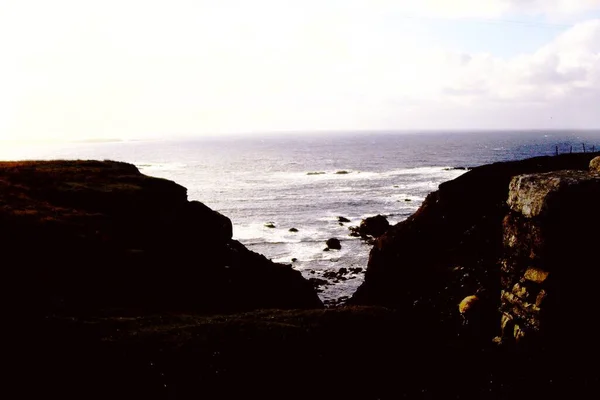 Costa Rochosa Baía Donegal — Fotografia de Stock