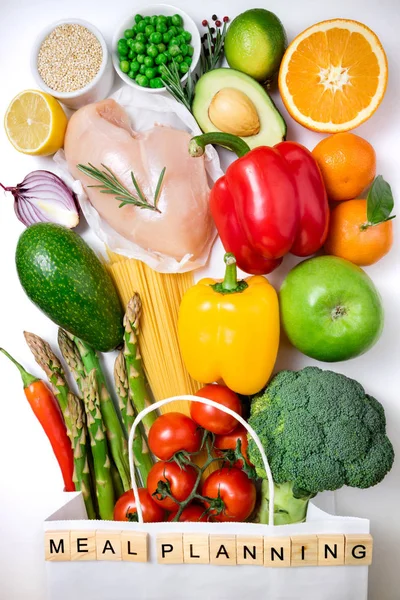 Hälsosam Mat Bakgrund Hälsosam Mat Papper Påse Kött Frukt Grönsaker — Stockfoto