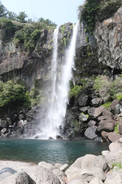 Cachoeira Jeongbang Ilha Jeju — Fotografia de Stock