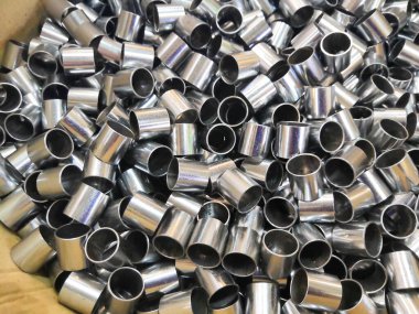 Metal işçiliğinde griliğin tüm tonları