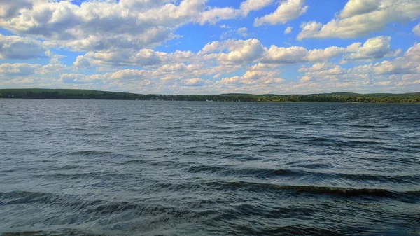 Região Kharkiv Reservatório Sim Tempo Ventoso Ondas Lago — Fotografia de Stock