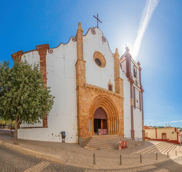İnsanlar olmadan Katedral de Silves 'in resmi