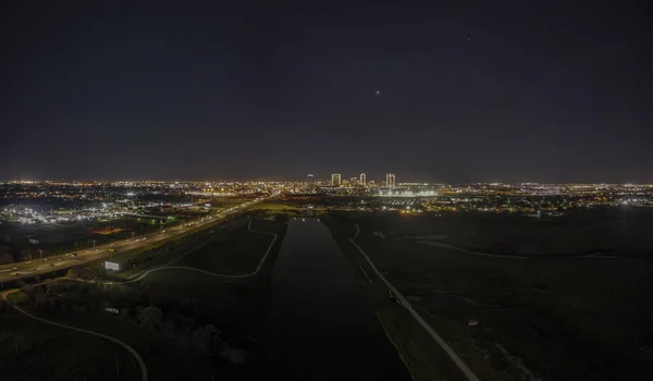 Panoramautsikt Över Upplyst Skyline Fort Worth Över West Fork Trinity — Stockfoto