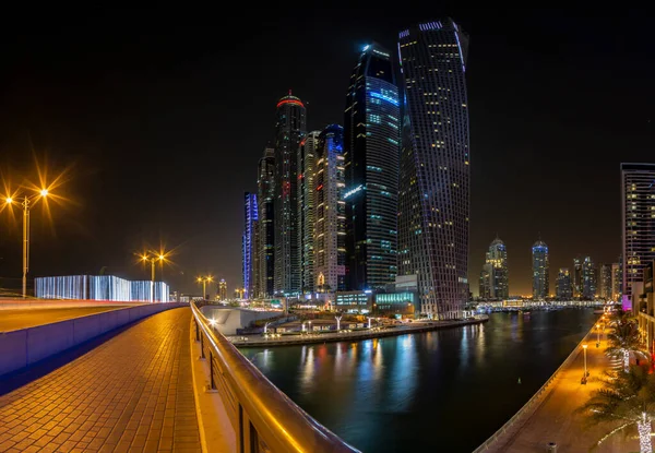 Imagem Panorâmica Horizonte Marina Dubai Noite — Fotografia de Stock