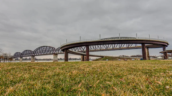 Blick Auf Die Big Four Bridge Louisville Bei Tag — Stockfoto