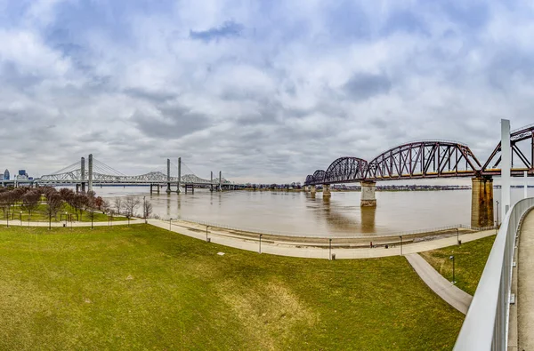 Blick Auf Big Four Bridge Und Ohio River Louisville Bei — Stockfoto