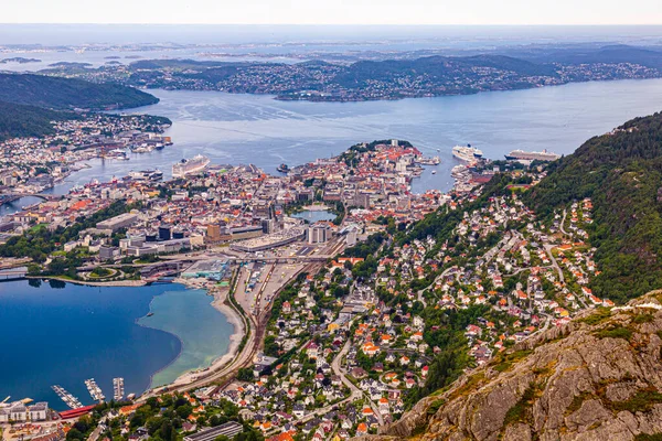 Vista Aérea Para Cidade Norueguesa Bergen Monte Ulriken — Fotografia de Stock