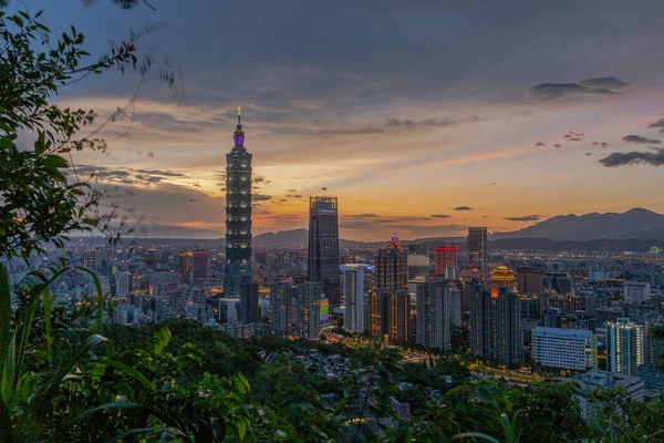 Panoramatický Obraz Nad Taipei Hory Elephant Večerních Hodinách — Stock fotografie