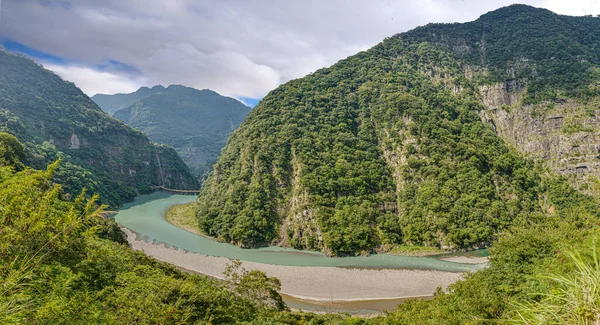 Imagen Panorámica Sobre Típico Paisaje Áspero Zona Montañosa Taiwanesa —  Fotos de Stock