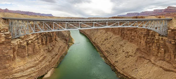 Navajo Köprüsü Colorado Nehri Nin Panoramik Resmi — Stok fotoğraf