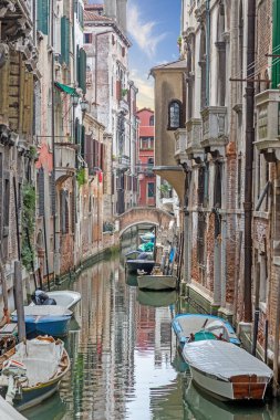 2020 yazında Venedik şehir manzarası Covid-19 süresince gündüz ziyaretçisi olmadan tecrit edildi.