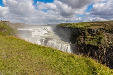 Güney İzlanda 'daki Gullfoss şelalesinin manzarası