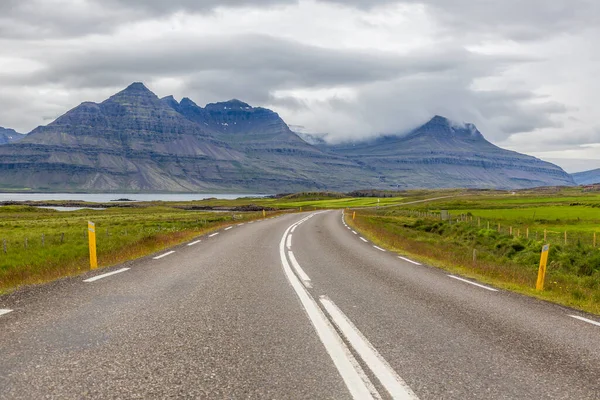 Obraz Dzikiej Opuszczonej Przyrody Wschodniej Części Iceland Latem — Zdjęcie stockowe